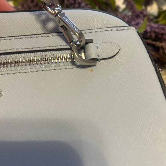 Michael Kors crossbody - Picture 8 of 8